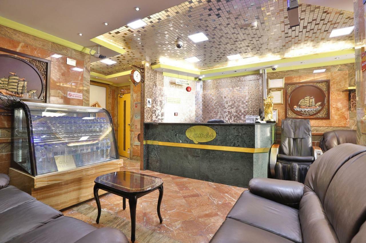Oyo 261 Remas Hotel Apartment دبي المظهر الخارجي الصورة